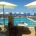 Hotel Amazones Village