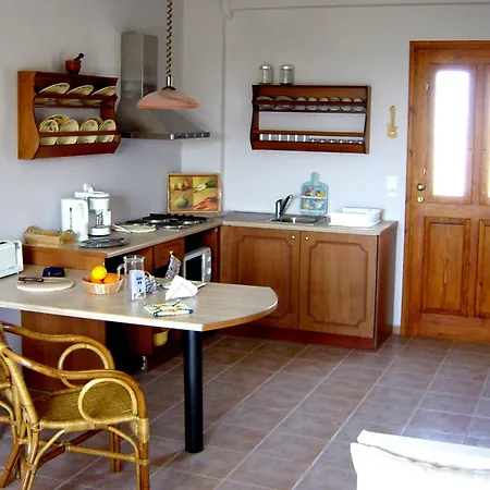 Amazones Village 4*