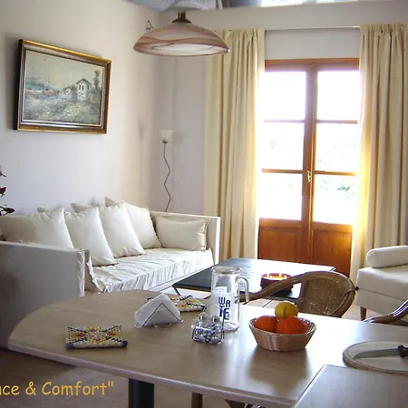 Hotell Amazones Village 4*