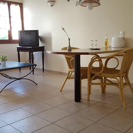 Amazones Village Hotel Hersonissos (Crete)