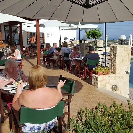 Hotel Amazones Village Hersonissos (Crete)