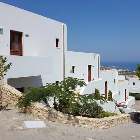 Amazones Village Hotel