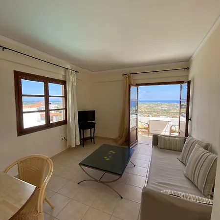 Amazones Village Hotel 4*