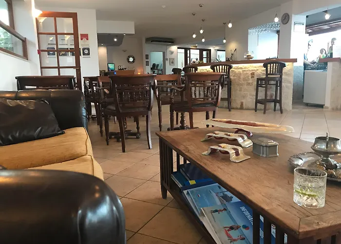 Amazones Village Hotel 4*