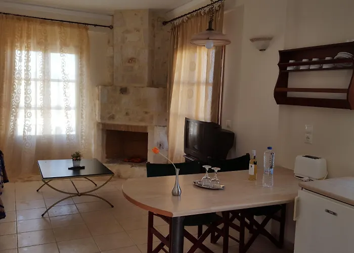 Amazones Village Hotel 4*