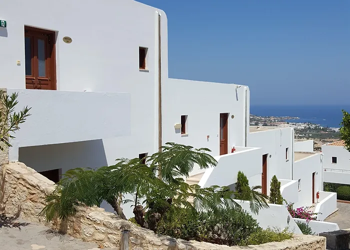 Amazones Village Hotel