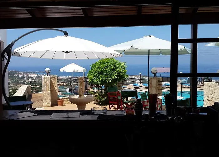 Hotel Amazones Village 4*