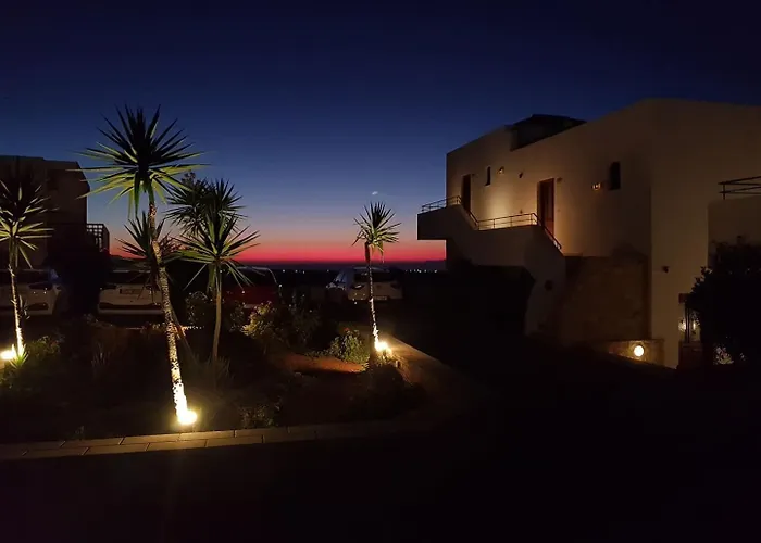 מלון Amazones Village הרסוניסוס