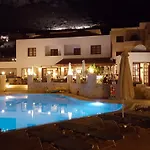Amazones Village 4*