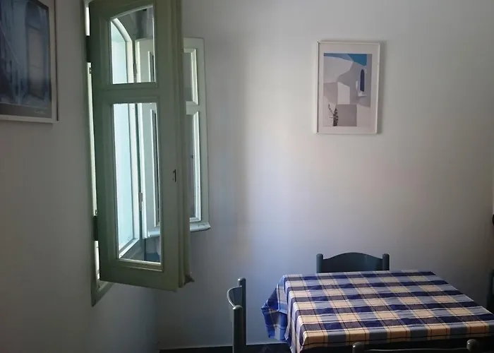 أمازونيس فيليج سويتس فندق 4*